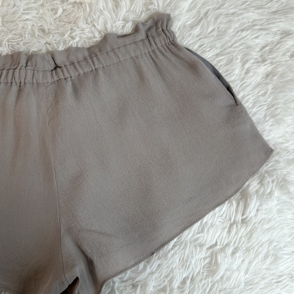 Wilfred Cool Grey Flowy Chiffon Mini Shorts with Front Tie - Picture 7 of 8